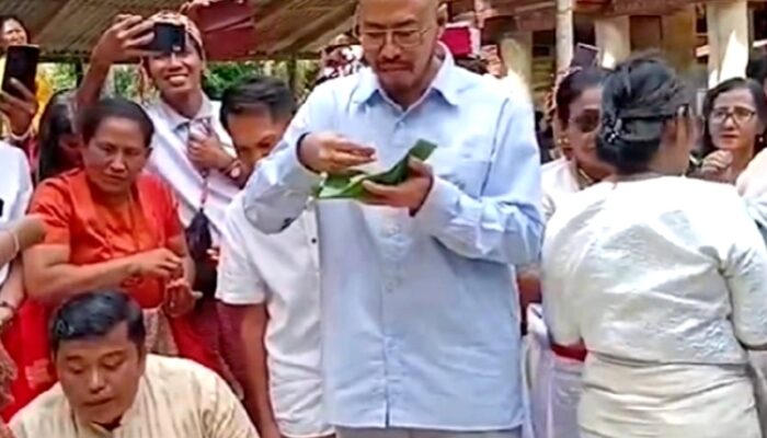 Pandji Jalani Sanksi Adat Toraja, Denda 1 Ekor Babi, 5 Ekor Ayam