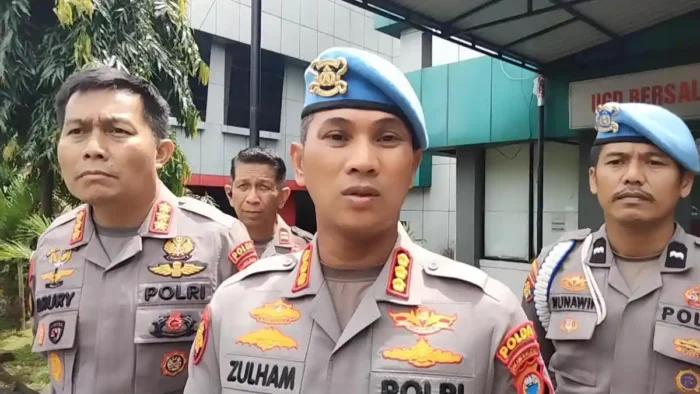 Bidang Propam Polda Sulsel selidiki penyebab kematian Bripda DP yang diduga dianiaya seniornya. Ada darah keluar dar mulut jenazah