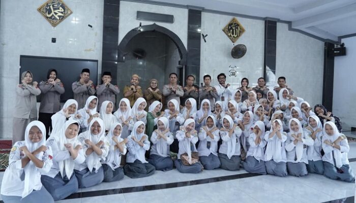 Satbinmas Polres Gowa Edukasi Murid SMAN 19 Gowa