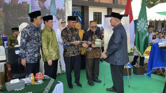 Sekretaris Umum Pimpinan Pusat Muhammadiyah, Prof Abdul Mu’ti, ke Makassar hadiri Syawalan 1447 Hijriah yang diselenggarakan Unismuh Makassar