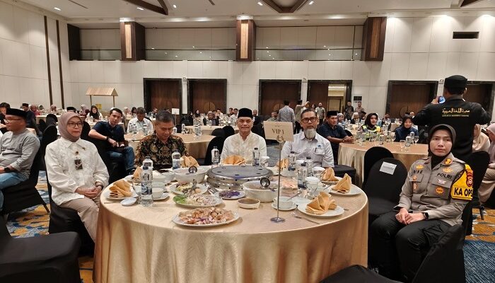 Ratusan Relasi Hadiri Buka Puasa Bersama ALFI Sulselbar