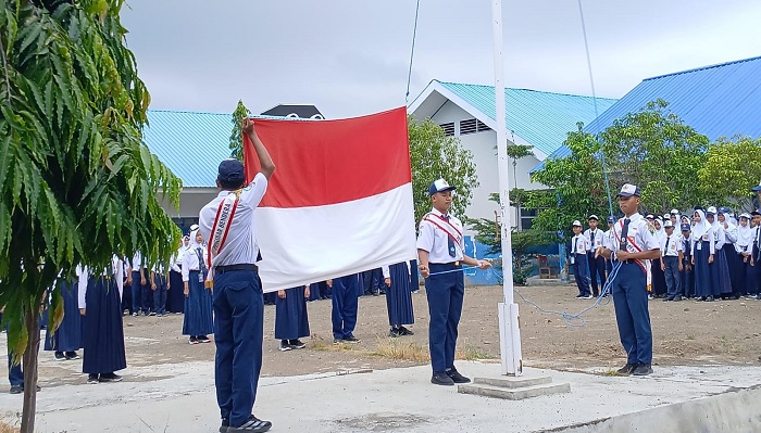 Hari pertama sekolah usai libur idulfitri 1447 Hijriah menandai awal kebijakan pemerintah terapkan perlindungan anak di ruang digital