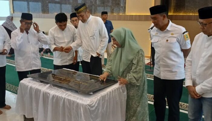 Bupati Sinjai Apreasiasi Warga Kelurahan Sangiasseri