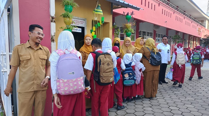 BBGTK Sulsel apresiasi guru dan tenaga kependidikan SD Inpres Hartaco Indah Makassar dalam upaya mewujudkan pendidikan bermutu untuk semua