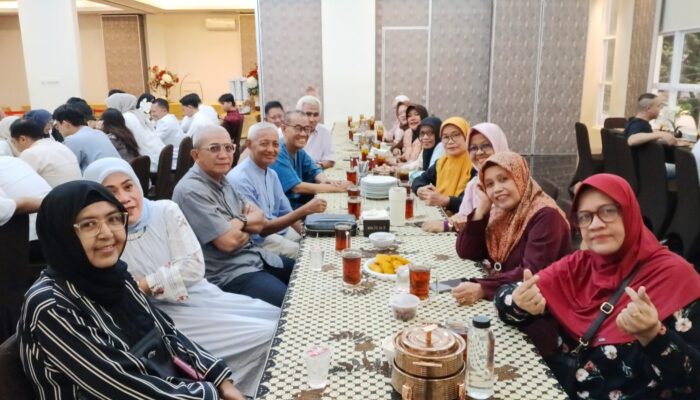 Alumni SMANSA 82 Makassar Se Jabodetabek Buka Puasa Bersama