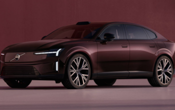 Pabrikan otomotif asal Swedia Volvo perkenalkan sedan listrik ES90 seharga Rp2,1 miliar on the road. Perusahaan serius garap pasar Indonesia