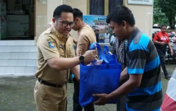 PGRI dan Baznas Gowa kolaborasi bantu sembako untuk guru honorer menjelang Hari Raya Idufitri 20026 Hijriah