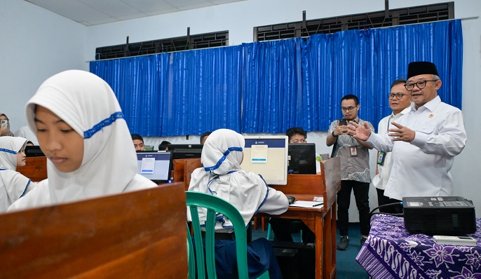Menteri Pendidikan Dasar dan Menengah Prof Abdul Mu’ti memastikan TKA bukan menentukan kelulusan murid