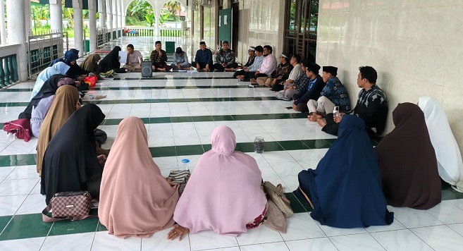 Lembaga Pembinaan dan Pengembangan Taman Kanak-Kanak Al-Qur’an Badan Komunikasi Pemuda Remaja Masjid Indonesia (LPPTKA-BKPRMI) Sinjai gelar Bimtek penguji munaqasyah santri TK/TPA.