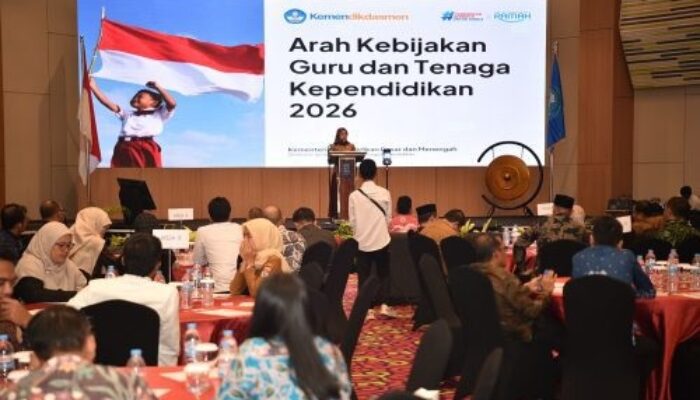 Kemendikdasmen Perkuat Partisipasi Semesta Penuhi Ketersediaan Guru