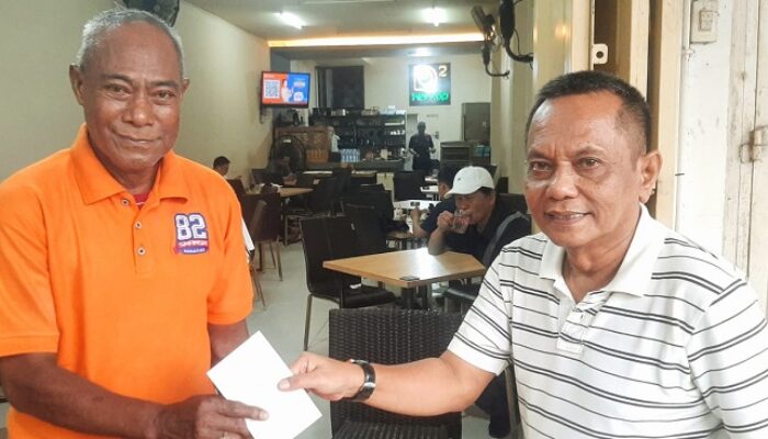 Ishak Rajai Turnamen Domino IKA SMANSA 82