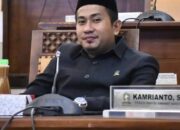 Dewan Pimpinan Pusat, DPP Partai Amanat Nasional berhentikan Kamrianto sebagai pengurus DPD PAN Sinjai dan memproses PAW DPRD Sinjai