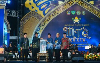 MAKASSARCHANNEL, TURIKALE MAROS – Kabupaten Maros juara umum MTQ XXXIV tingkat Sulsel yang berakhir, Sabtu (18/4/2026) malam