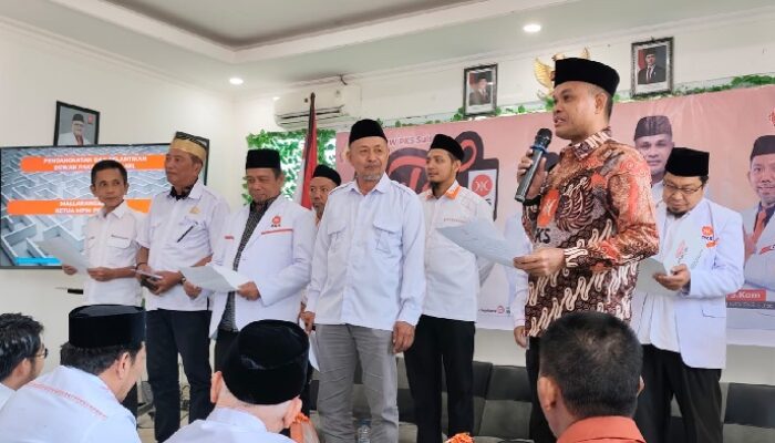 Mallarangan Tutu Lantik Dewan Pakar PKS Sulsel
