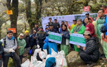 Pusdal LH Suma Korve Aksi Bersih serta Penyelesaian Pembangunan Langgar dan Sanitasi di Camp Pos 8 Gunung Bawakaraeng