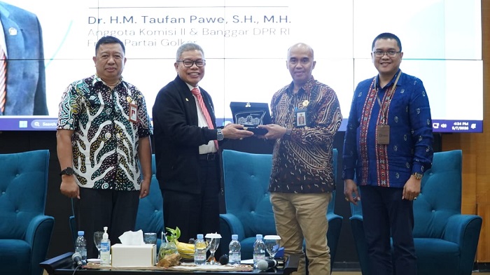 Anggota DPR RI Taufan Pawe mengatakan, strategi dan konsep LAN perlu dukungan pendanaan memadai
