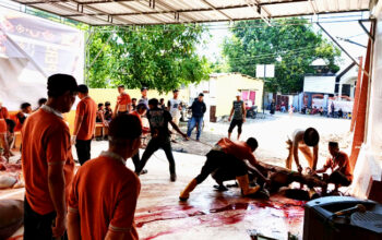 Jemaah MJF dan Warga Telkomas Sembelih 13 Sapi, 2 Kambing