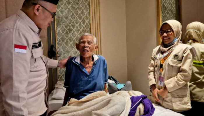 50 Tahun Menabung, Mbah Mardi Naik Haji di Usia 103 Tahun, Ini Resepnya