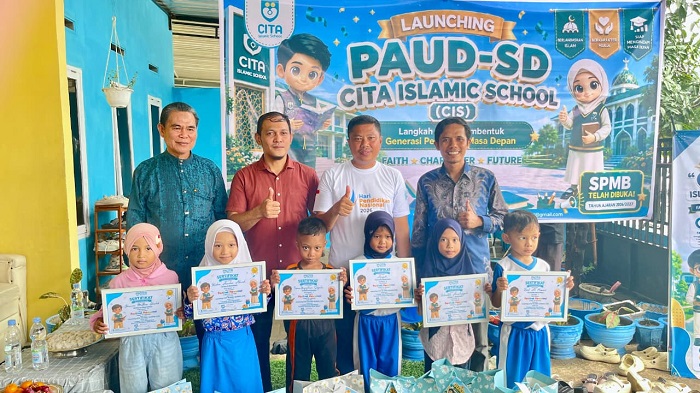 Cita Islamic School yang bernaung di bawah Yayasan Risalah Nusantara buka lembaga pendidikan jenjang PAUD dan SD di Sinjai.