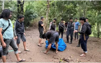 Tim Resmob Polres Sinjai gagal bekuk pelaku sabun ayam saat melakukan penggerebekan di Dusun Karumassing, Desa Palangka, Sinjai Selatan