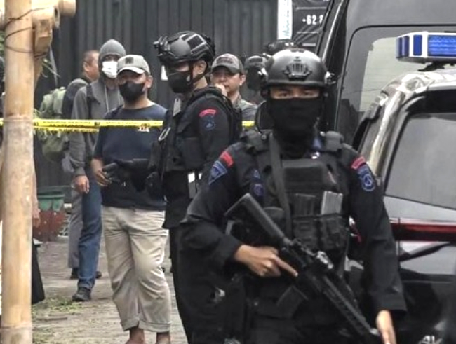 Densus Tangkap 8 Terduga Teroris di Sulteng pada Rabu (6/5/2026) sekitar pukul 01:30 hingga 03:30 Wita di wilayah Poso Parigi Moutong