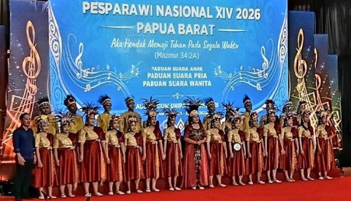 Kombinasi Suara Emas Dan Busana Adat Di Hari Pertama Lomba Pesparawi Nasional XIV