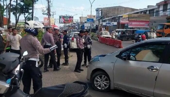 Satlantas Bulukumba Tilang 6 Mobil Parkir Di Area Terlarang
