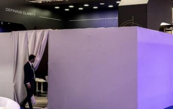 Prancis menutup belasan stan perusahaan Israel di pameran pertahanan dan keamanan internasional di luar Kota Paris