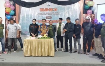 Milad 34 tahun Kesatuan Mahasiswa Sinjai (KMS) UNM (Universitas Negeri Makassar) berlangsung di Aula Wisma Sandika Sinjai, Sabtu (20/6/2026)