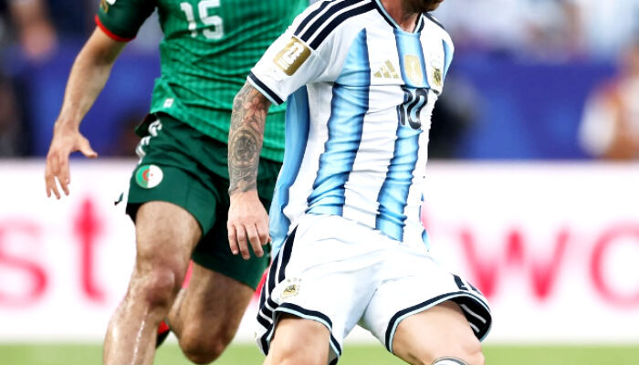 Messi Hattrick, Argentina Bungkam Aljazair