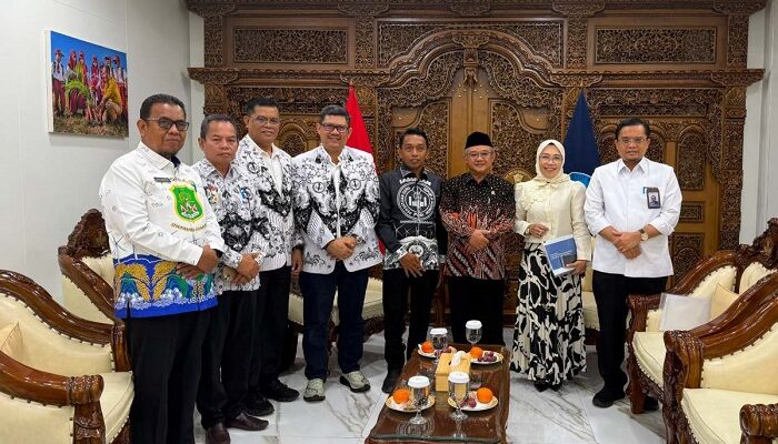 Mendikdasmen Pastikan Hadiri Pembukaan Porsenijar PGRI Sulsel