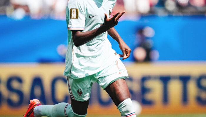 Hattrick, Ousmane Dembele Susul Messi dan Jonathan David