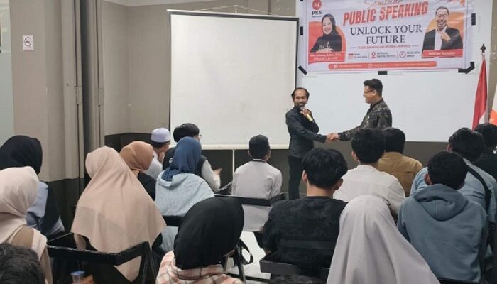 Kader PKS Maros Pelatihan Public Speaking
