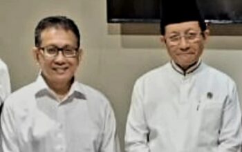 Ketua terpilih PWI Sulsel Suwardi Thahir dan Menag Prof Nazaruddin Umar bahas beragam isu saat bertemu di Hotel Claro Makassar
