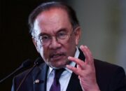 Perdana Menteri Malaysia Anwar Ibrahim akan usir warga Israel di negara tersebut dan menegaskan Malaysia tidak pernah mengakui Israel