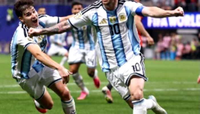 Argentina Menang Dramatis dengan Kontroversi