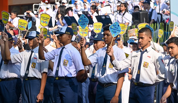 Kementerian Pendidikan Dasar dan Menengah atau Kemendikdasmen batasi penggunaan gawai di satuan pendidikan