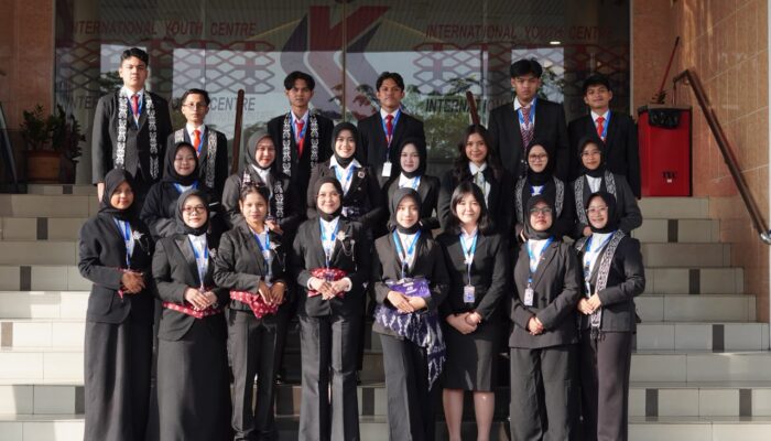 Mengukir Prestasi Global, Dian Pratiwi Mahasiswa STIKES Panakkukang Makassar Lolos ke IYEN Malaysia 2026
