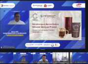 PT Federal International Finance atau FIFGROUP salurkan dana bergulir Rp1,88 miliar untuk 524 UMKM binaan di seluruh Indonesia