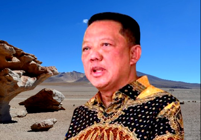 Kejagung Tahan Fabrie Adriansyah Rutan KPK setelah menjalani pemeriksaan maraton dan menjadi tersangka pada Jumat (24/7/2026) malam