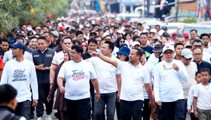 Gubernur dan Tiga Kepala Daerah Hadiri HUT ke-8 Kabupaten Toraja Utara