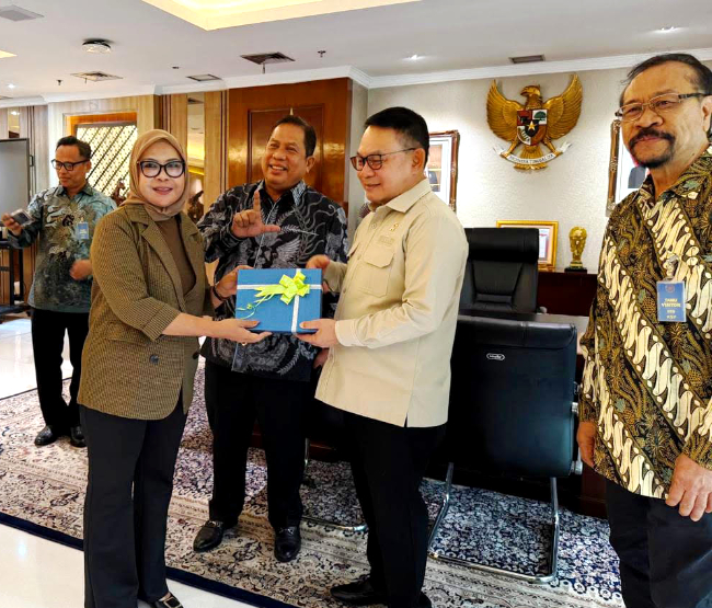 Di Hadapan KSP, BPP DOB Dorong Provinsi Luwu Raya Jadi Agenda Strategis Nasional dengan mempresentasikan Luwu Raya agenda strategis nasional