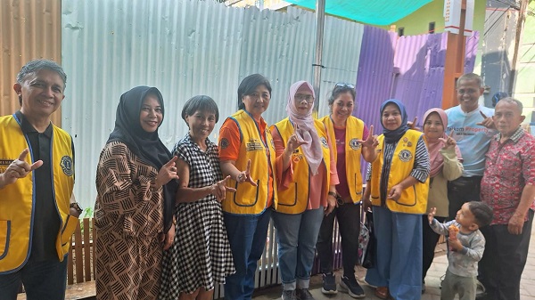 Lions Club Makassar Jeneberang hadirkan Lorong Sayur Organik di Mariso melalui Program Bakti Sosial (Baksos) Environment