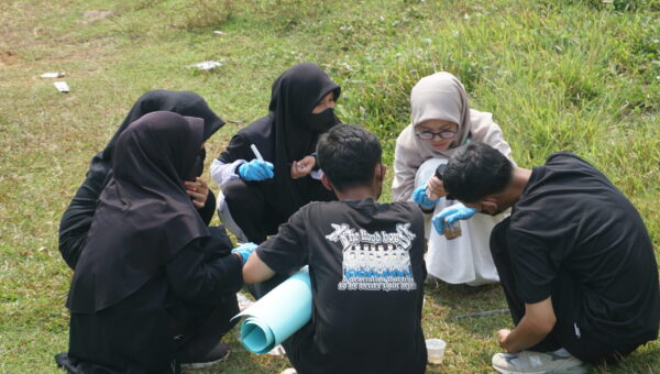 PT Surya Artha Nusantara Finance atau SANF dukung mahasiswa dalam Program Pemberdayaan Masyarakat melalui SANF Sustainability Squad.