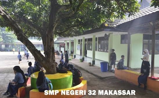 WINGS for UNICEF gelar talkshow interaktif HERS for HER : Stay Active Stay Hygiene School Roadshow – Makassar di SMPN 32 Makasar