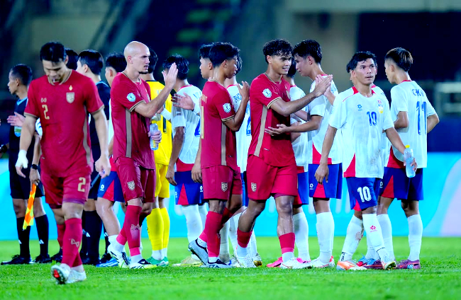 Piala AFF 2026: Thailand Bantai Laos, Malaysia Menang Dramatis pada pertandingan hari kedua Sabtu (25/7/2026) sore dan malam