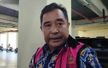 Mantan Pj Gubernur Sulsel Bahtiar Baharuddin menang praperadilan di PN Makassar dalam kasus dugaan korupsi pengadaan bibit nanas