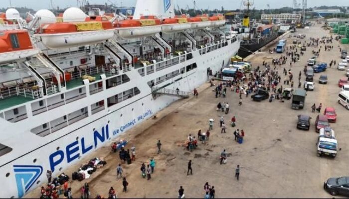 Pelni Services Terima Tenaga Kerja