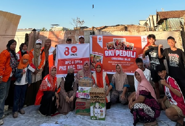 Untuk membangkitkan semangat korban kebakaran di Tallo, DPD PKS Makassar bersama RKI gelar Trauma Healing bagi penyintas