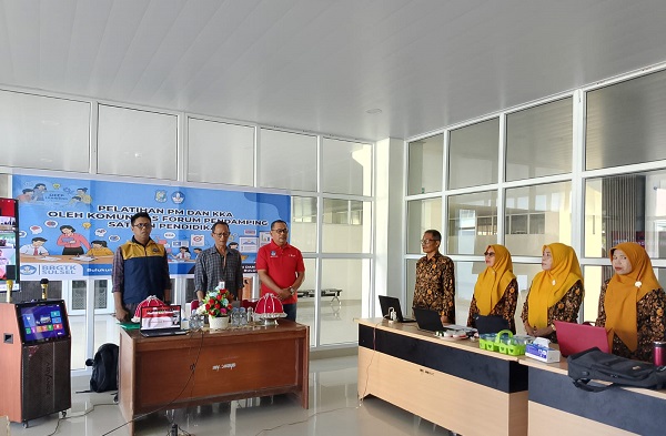 Kadisdik Bulukumba Andi Buyung Saputra mengutip Pasang ri Kajang saat membuka Pelatihan PM dan KKA di Gedung Ammatoa, Sabtu, 1 Agustus 2026